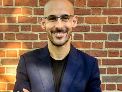 Dr Elad Carmel