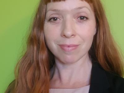 Dr Lucy Deacon