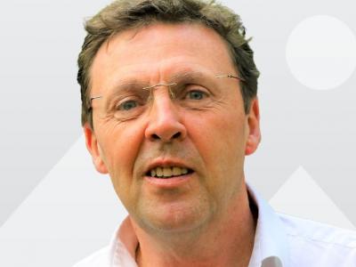 Dr Michael Murphy