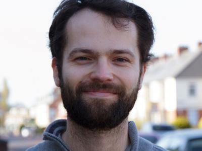 Dr Simon Buck