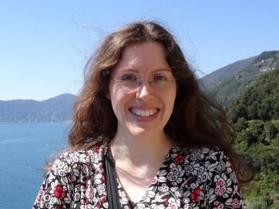 Dr Stephanie Dumke