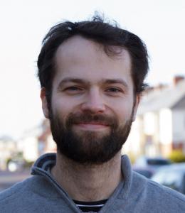Dr Simon Buck