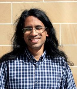 Dr Vivek Santayana
